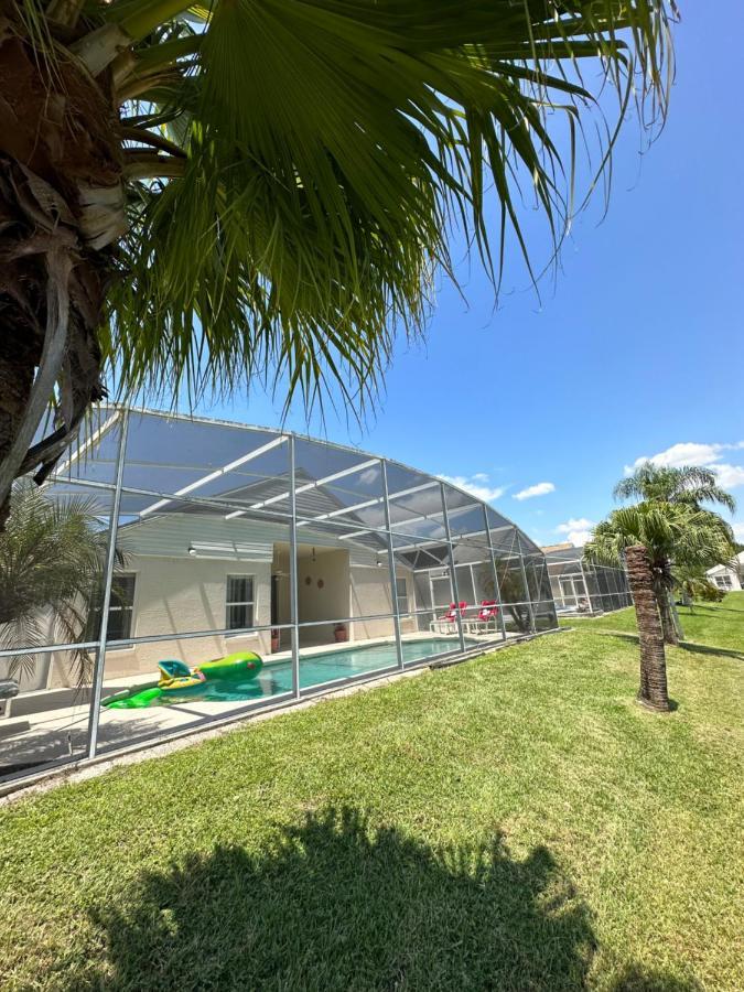 Private Pool With A Beautiful View Overlooking The Lake! Near Disney - Universal Кіссіммі Екстер'єр фото